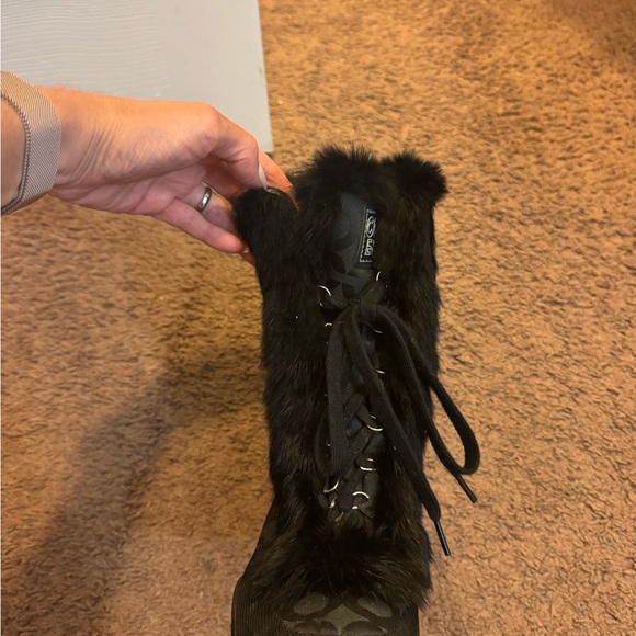 COACH Jennie Rabbit Fur Trim Monogram Snow Boots Black Size 9 - Picture 16 of 16